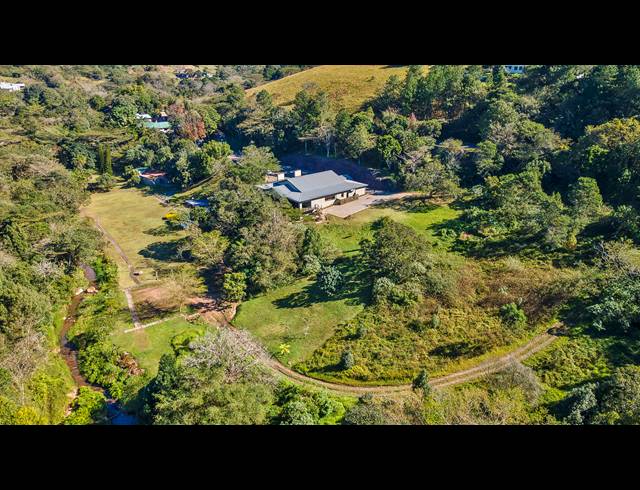15 BEDROOM HOTEL FOR SALE IN WATERFALL